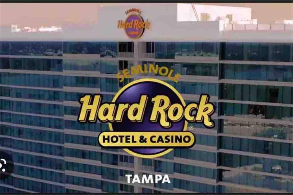 Minutes To Fairgrounds, Hard Rock, & Busch Gardens Tampa Exterior foto